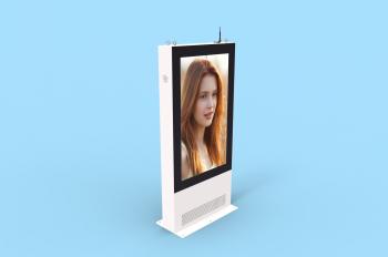 高清觸摸屏戶外廣告機(jī)，對打造智慧商圈意義非凡！